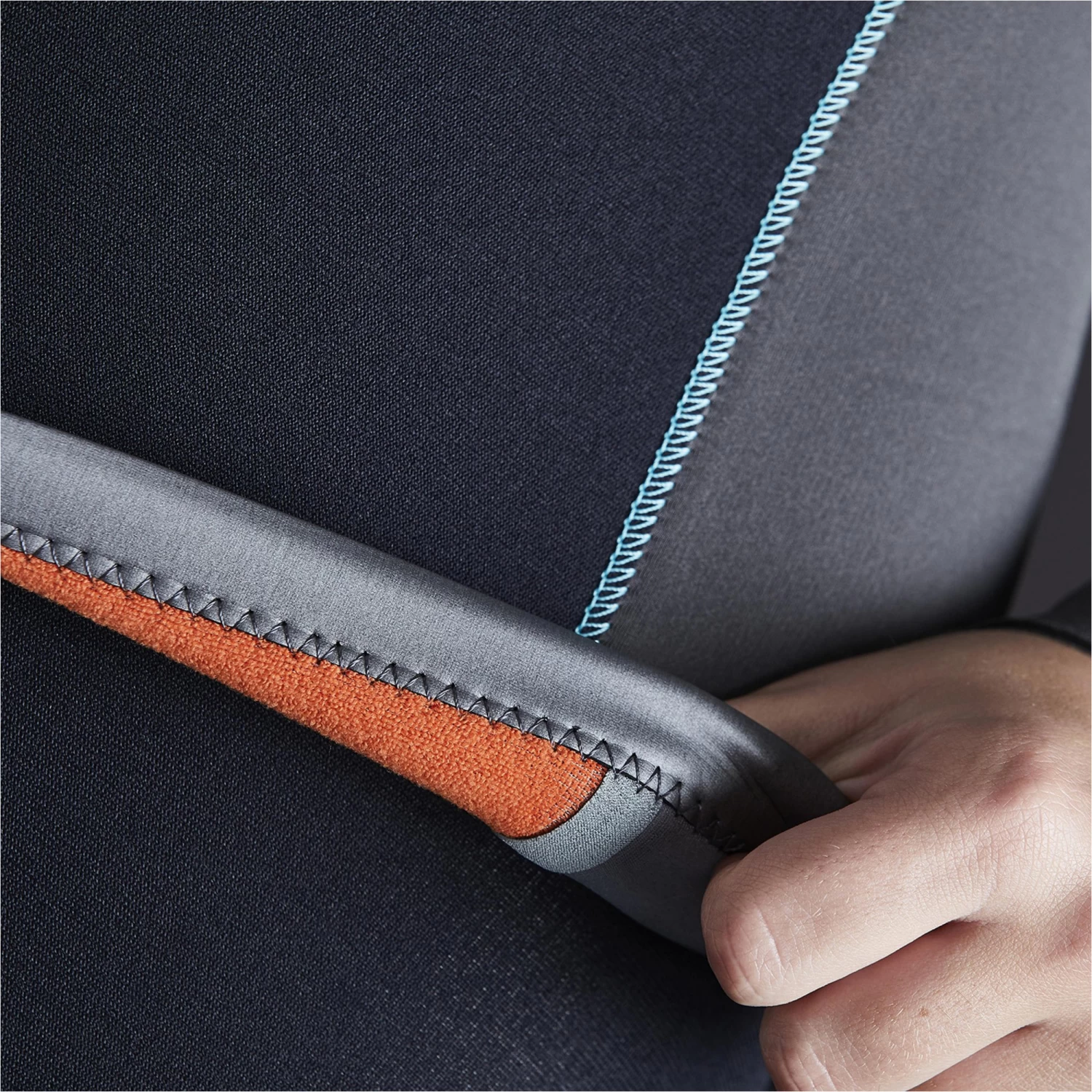 2024 Gill Womens Zentherm 2.5mm GBS Neoprene Top 5001W - Black 5 2024 Gill Womens Zentherm 2.5mm GBS Neoprene Top 5001W - Black - Imagen 5