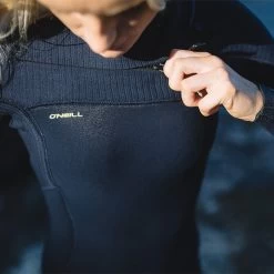 ONeill 2024 O'Neill Mujer Hyperfreak+ 4/3mm Chest Zip Neopreno 5349 - Black -Aqua Sport Tienda 202320ONeill20Womens20Hyperfreak2054mm20Chest20Zip20Wetsuit20Black20537420Lifestyle202.2000x2000 1