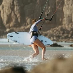 2024 Mystic Mujer Lunar 2mm Back Zip Manga Larga Shorty Neopreno 35000220090 - Pastel Lilac -Aqua Sport Tienda 39470 202320Mystic20Womens20Lunar202mm20Back20Zip20Long20Sleeve20Shorty20Wetsuit203500022009020 20Pastel20Lilac20Lifestyle205.2000x2000