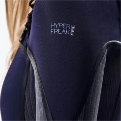 ONeill 2024 O'Neill Mujer Hyperfreak Fire 5/4mm Chest Zip Neopreno 5551 - Navy / Shade -Aqua Sport Tienda 41908 202220ONeill20Womens20Hyperfreak20Fire2054mm20Chest20Zip20Wetsuit20555120 20Navy20Shade20Close20Up201.2000x2000
