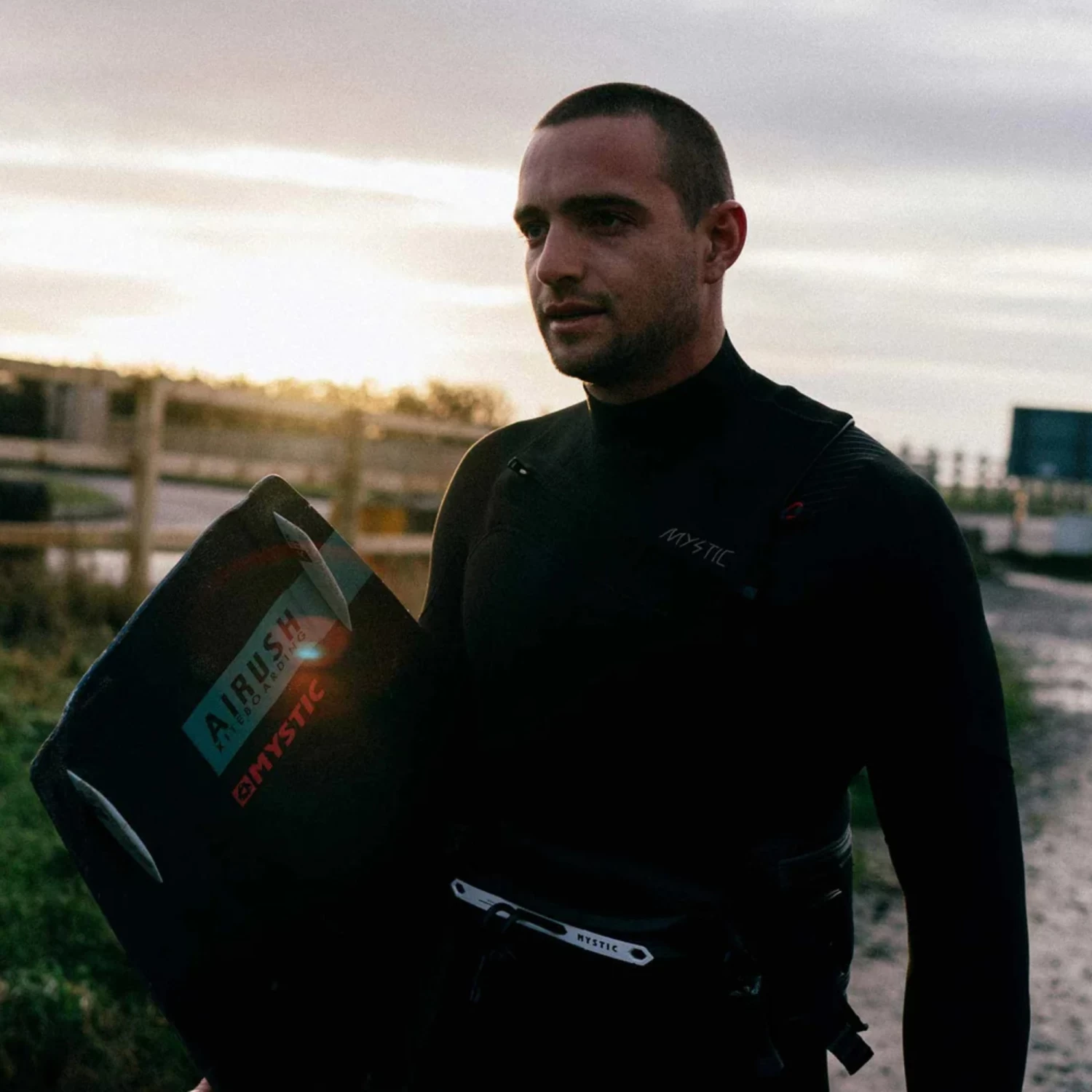 2024 Mystic Hombres Majestic 4/3mm Chest Zip Neopreno 35000.230001 - Navy 7 2024 Mystic Hombres Majestic 4/3mm Chest Zip Neopreno 35000.230001 - Navy - Imagen 7