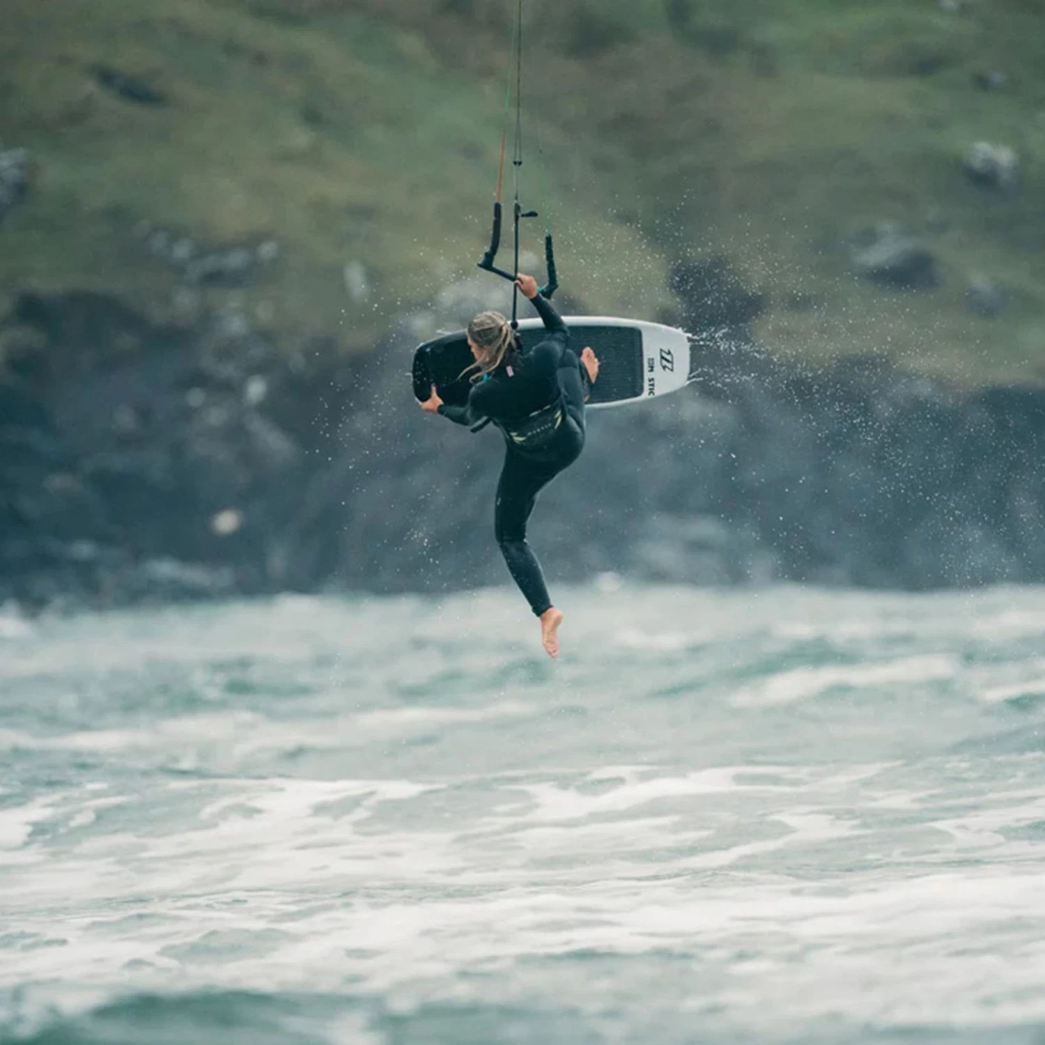 2024 Mystic Mujer Jayde 4/3mm Doble Front Zip Neopreno 35000.230013 - Black 10 2024 Mystic Mujer Jayde 4/3mm Doble Front Zip Neopreno 35000.230013 - Black - Imagen 10