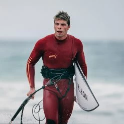 2024 Mystic Hombres The One 4/3mm Gbs Zipfree Neopreno 35000.230121 - Red -Aqua Sport Tienda 42918 202320Mystic20Mens20The20One2043mm20Zip20Free20Wetsuit202035000.23012120 20Red20Lifestyle203.2000x2000