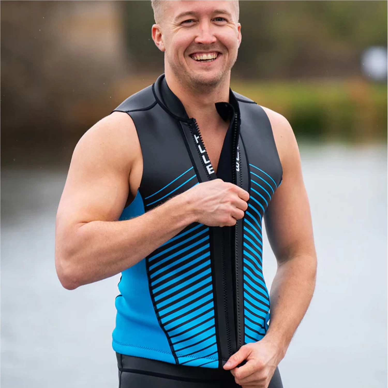 2024 Huub Mens Aluna Sup & Swim Neoprene Top Alunavest - Negro / Azul 5 2024 Huub Mens Aluna Sup & Swim Neoprene Top Alunavest - Negro / Azul - Imagen 5