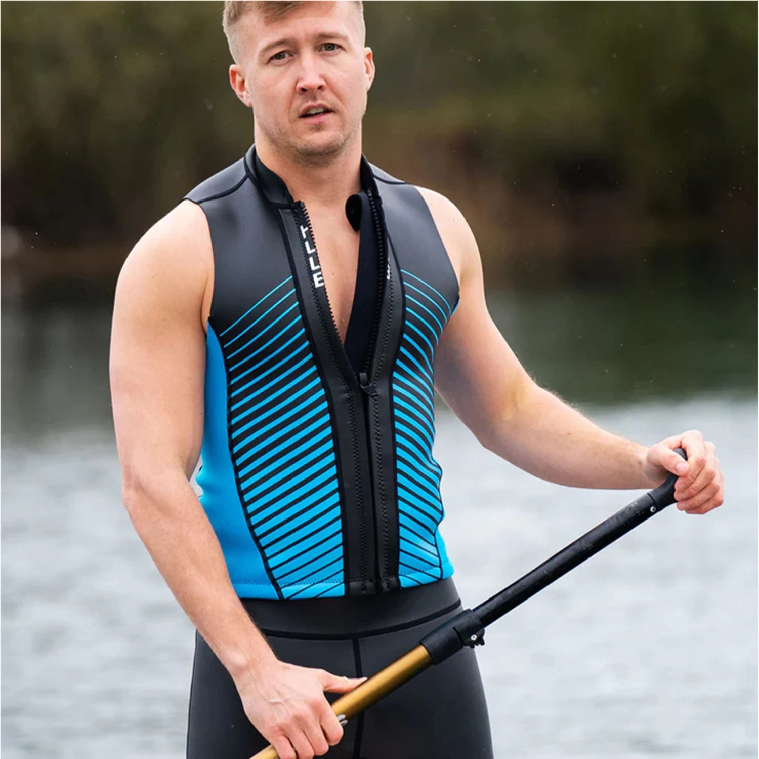 2024 Huub Mens Aluna Sup & Swim Neoprene Top Alunavest - Negro / Azul 6 2024 Huub Mens Aluna Sup & Swim Neoprene Top Alunavest - Negro / Azul - Imagen 6