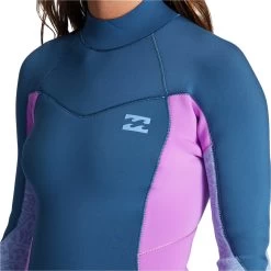 2023 Billabong Mujer Synergy 5/4mm Back Zip Neopreno ABJW100134 - Deep Sea -Aqua Sport Tienda 43471 202320Billabong20Womens20Synergy2032mm20Back20Zip20Wetsuit20ABJW10013220 20Deep20Sea20Close20Up201.2000x2000