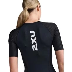2024 2XU Mujer Aero Sleeved Trisuit WT6431d - Black / White -Aqua Sport Tienda 45789 2023202XU20Aero20Sleeved20Trisuit20WT6431d20 20Black20White205.2000x2000