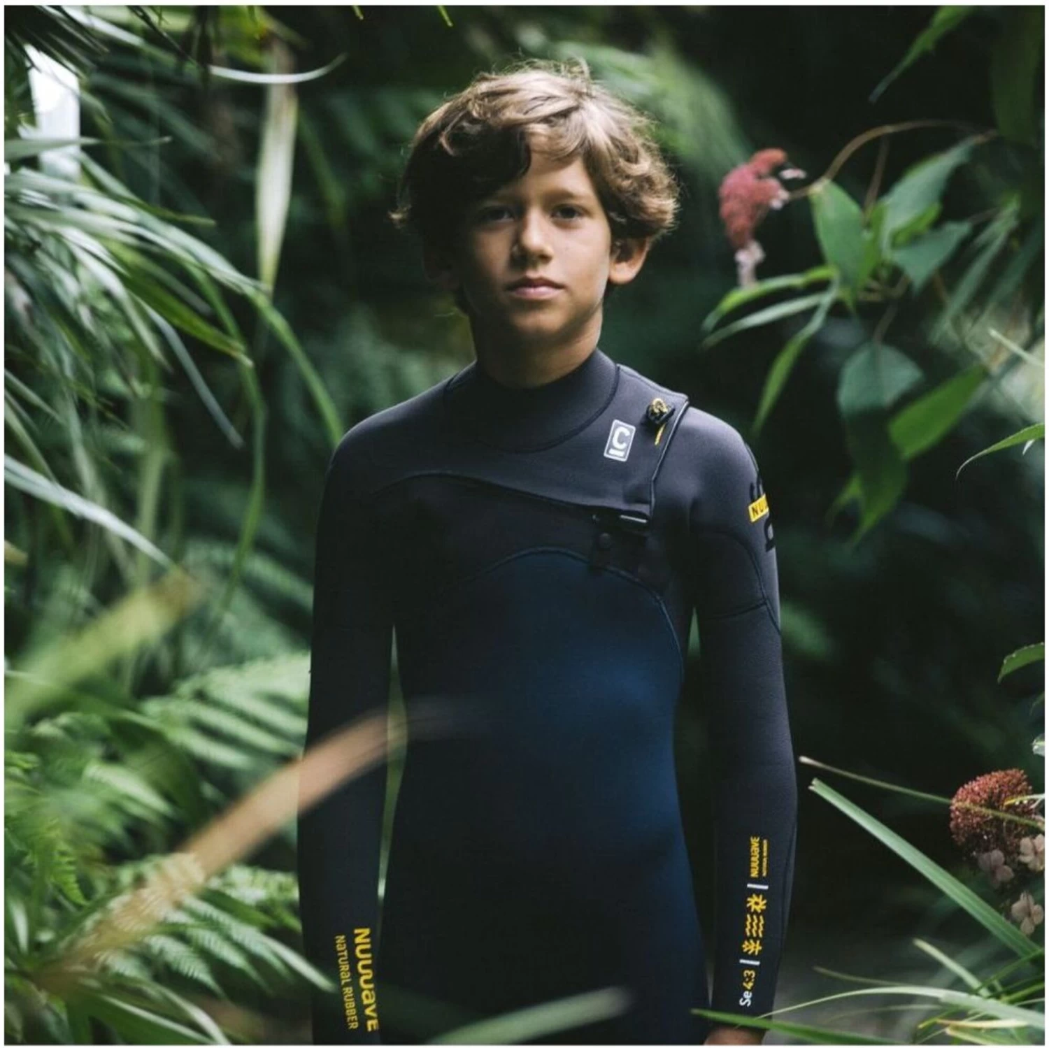 2024 C-Skins Junior NuWave Session 4/3mm Gbs Chest Zip Neopreno C-NSE43JCZ - Bluestone / Meteor X / Saffron 7 2024 C-Skins Junior NuWave Session 4/3mm Gbs Chest Zip Neopreno C-NSE43JCZ - Bluestone / Meteor X / Saffron - Imagen 7