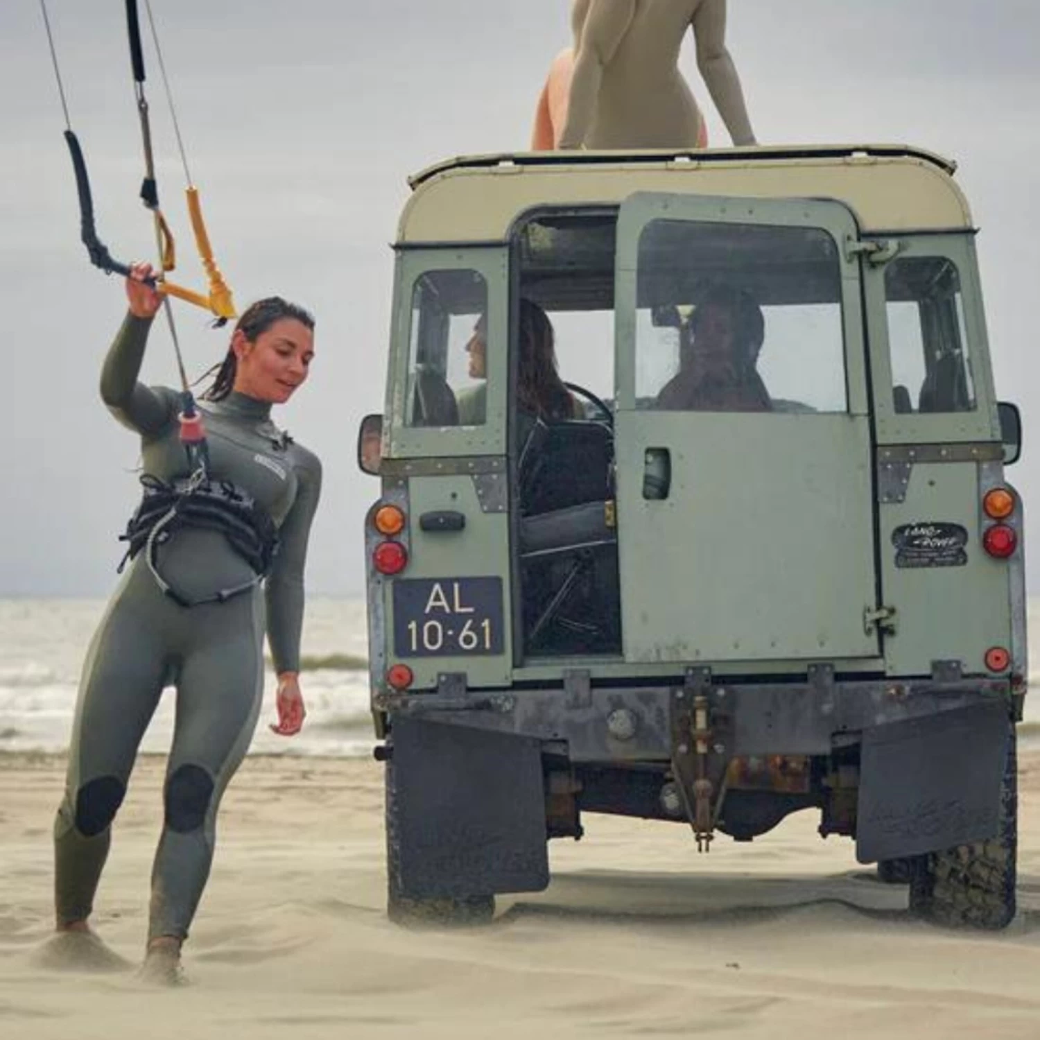 2024 Wallien Mujer Nikki Van Dijk 3/2mm Chest Zip Neopreno 101008003 - Moon 8 2024 Wallien Mujer Nikki Van Dijk 3/2mm Chest Zip Neopreno 101008003 - Moon - Imagen 8